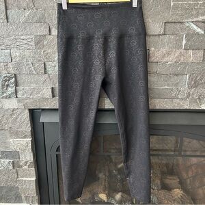 Beyond Yoga Sportsflex Art Deco Floral Patterned Leggings